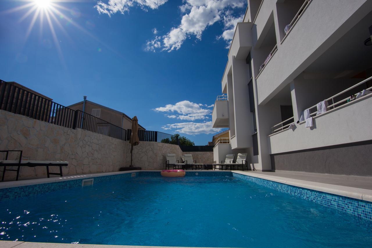Residences Bellavista 3 诺瓦利娅 外观 照片