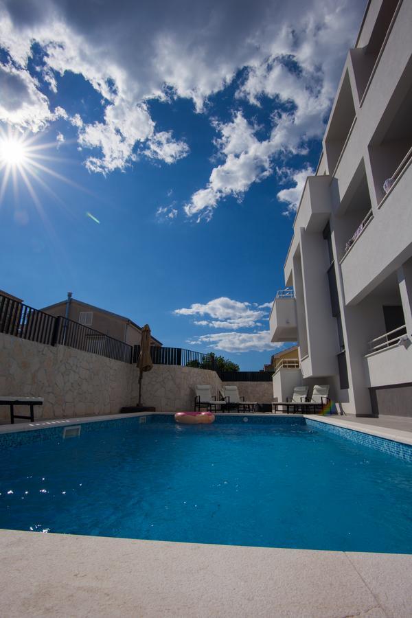 Residences Bellavista 3 诺瓦利娅 外观 照片